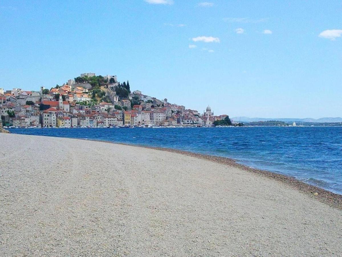 Urban Lights Hideaway - City Center Sibenik Exterior photo